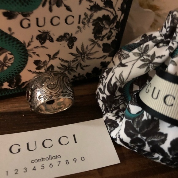 💍 Gucci Garden Feline Ring - Picture 3 of 7